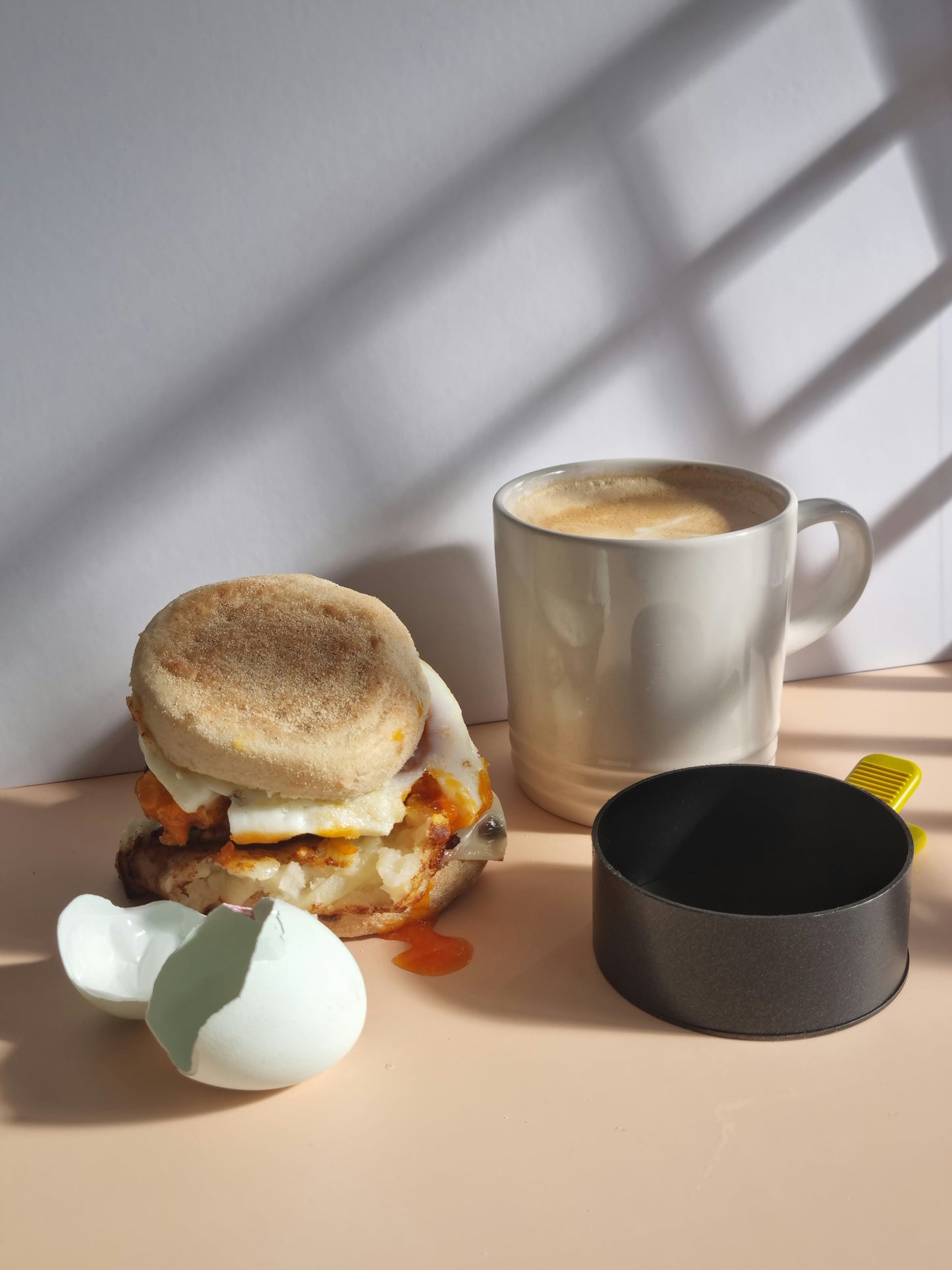 Air fryer egg cooker